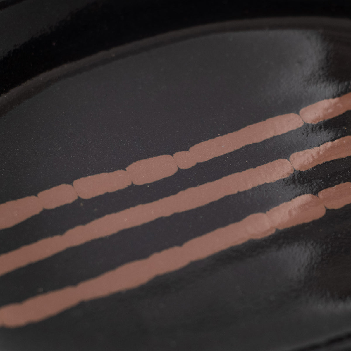 Mashiko Ware: Black Glaze Persimmon Elliptical Dish