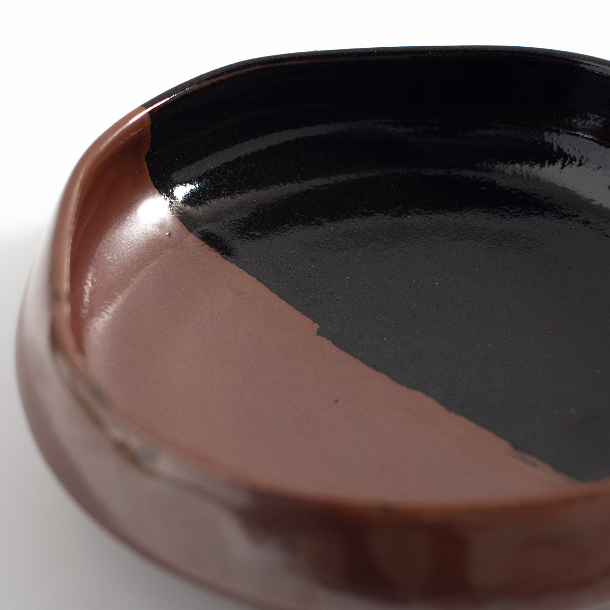 Mashiko Ware: Black Persimmon Divided Bowl Kakewari Kakubachi