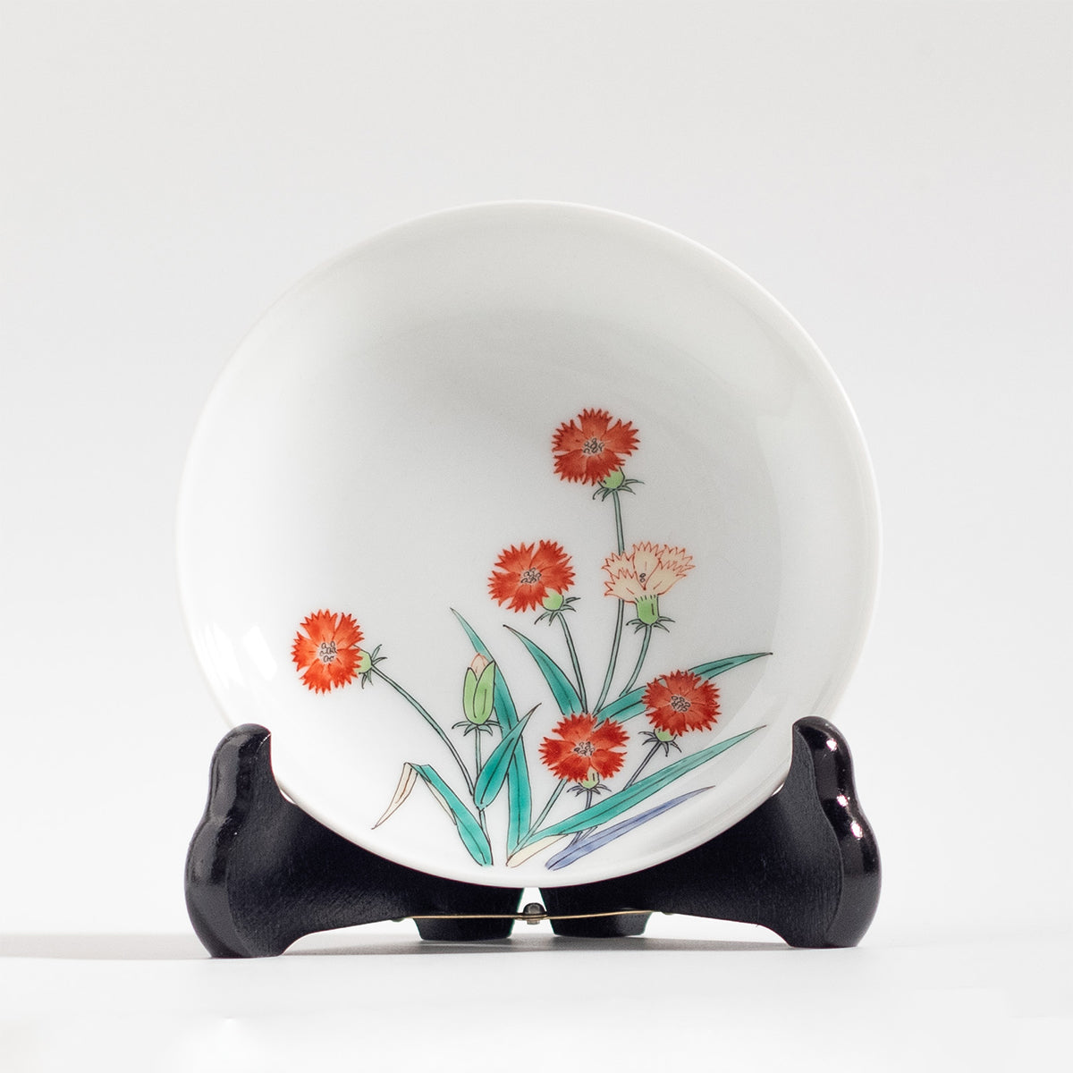 Arita Ware : Assiette en porcelaine Kakiemon à motif floral rose japonais