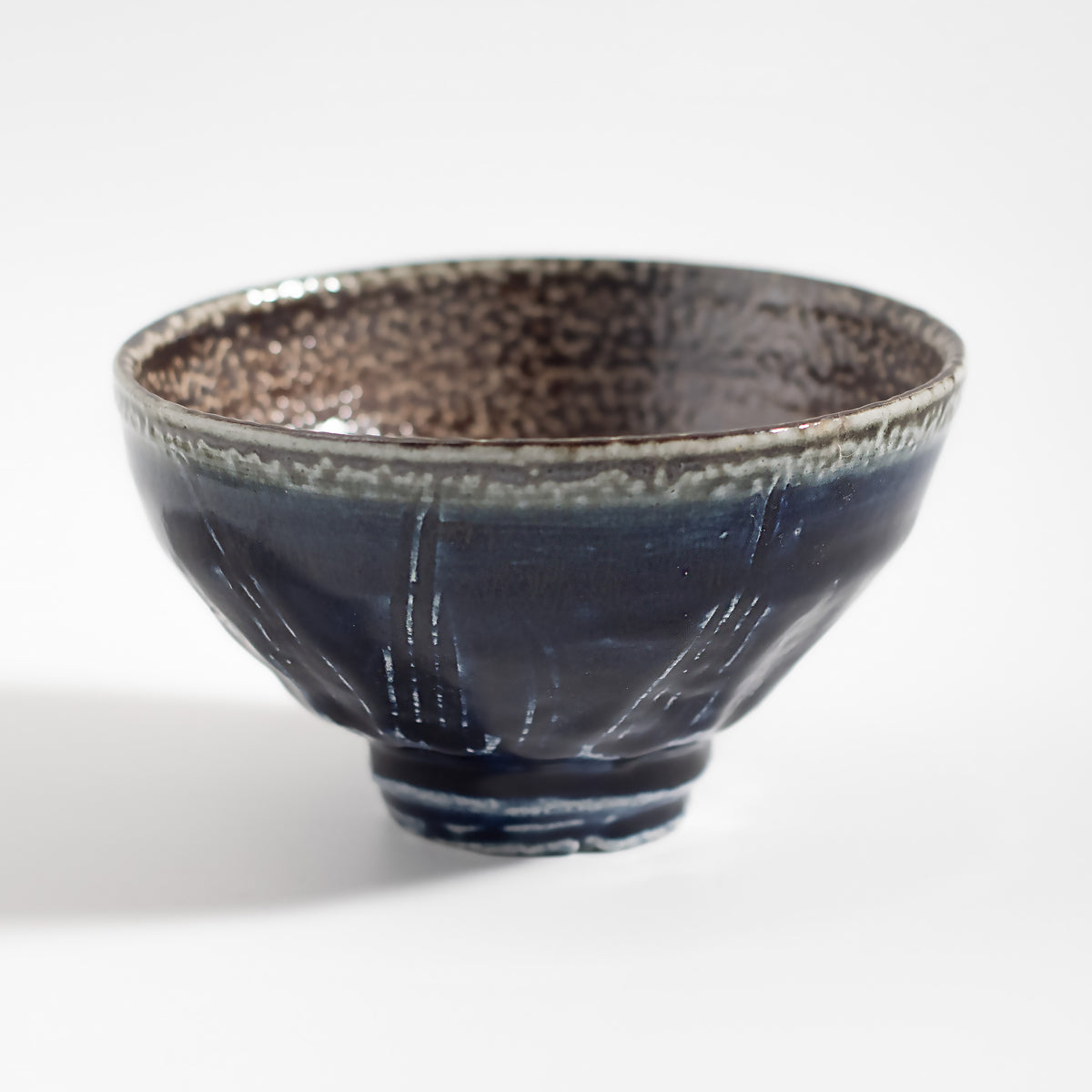 Mashiko Ware: Indigo Iron Salt Glaze Carved Tea Bowl (Wan-nari)