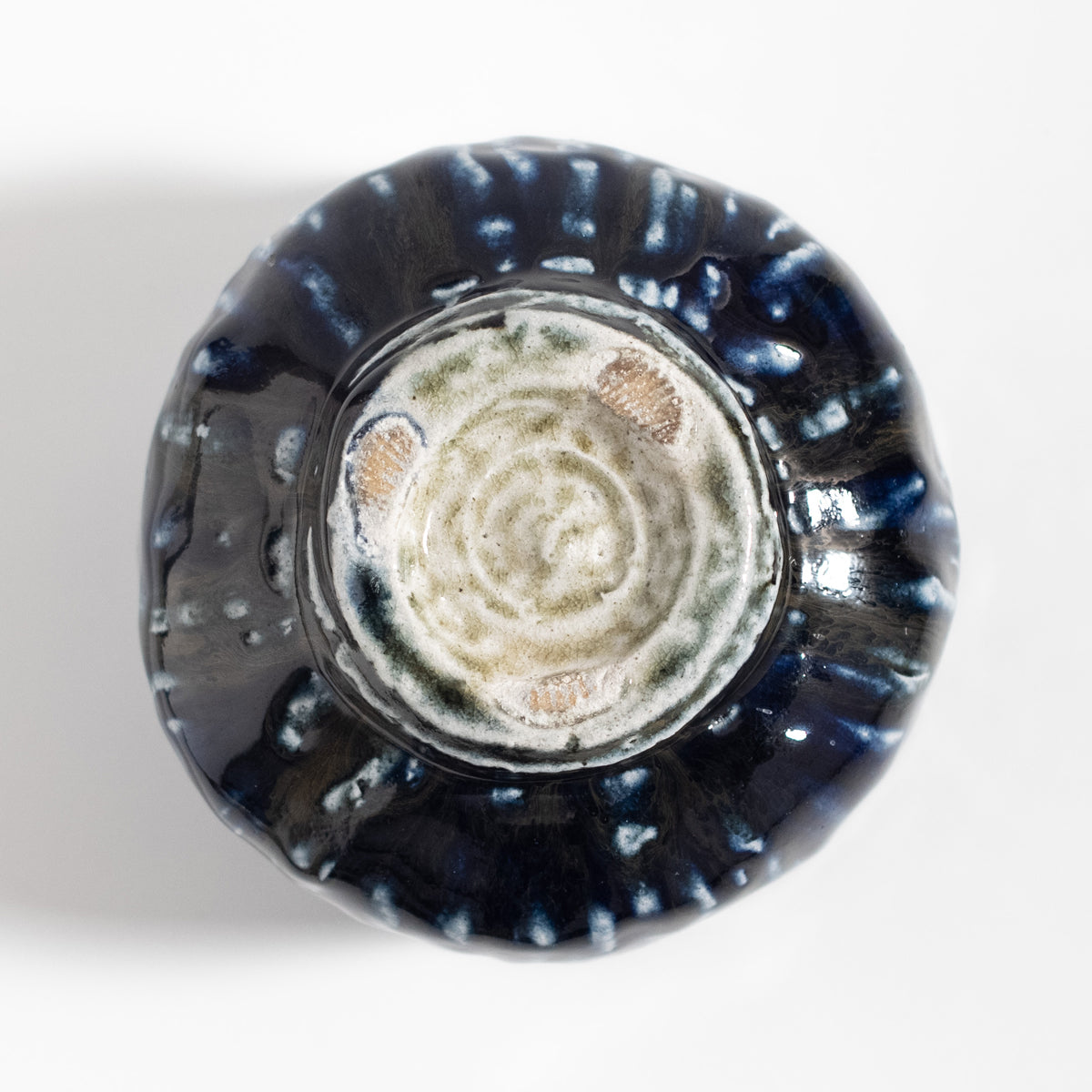 Mashiko Ware: Indigo Iron Salt Glaze Carved Tea Bowl (Half Cylinder Shape)