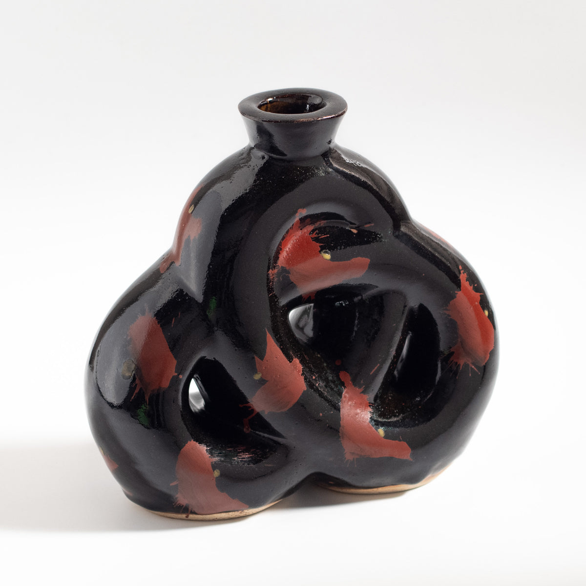 Mashiko Ware: Black Glaze Red Enamel Knotted Flat Vase