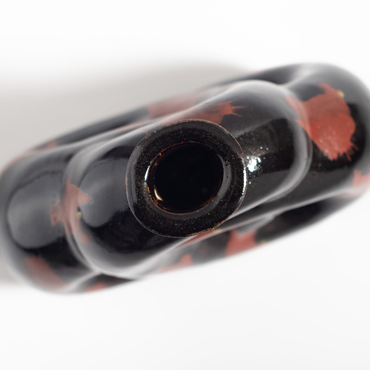 Mashiko Ware: Black Glaze Red Enamel Knotted Flat Vase