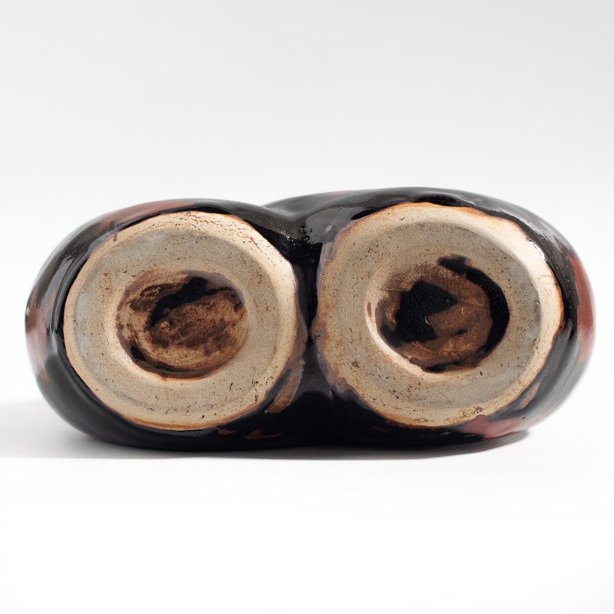 Mashiko Ware: Black Glaze Red Enamel Knotted Flat Vase