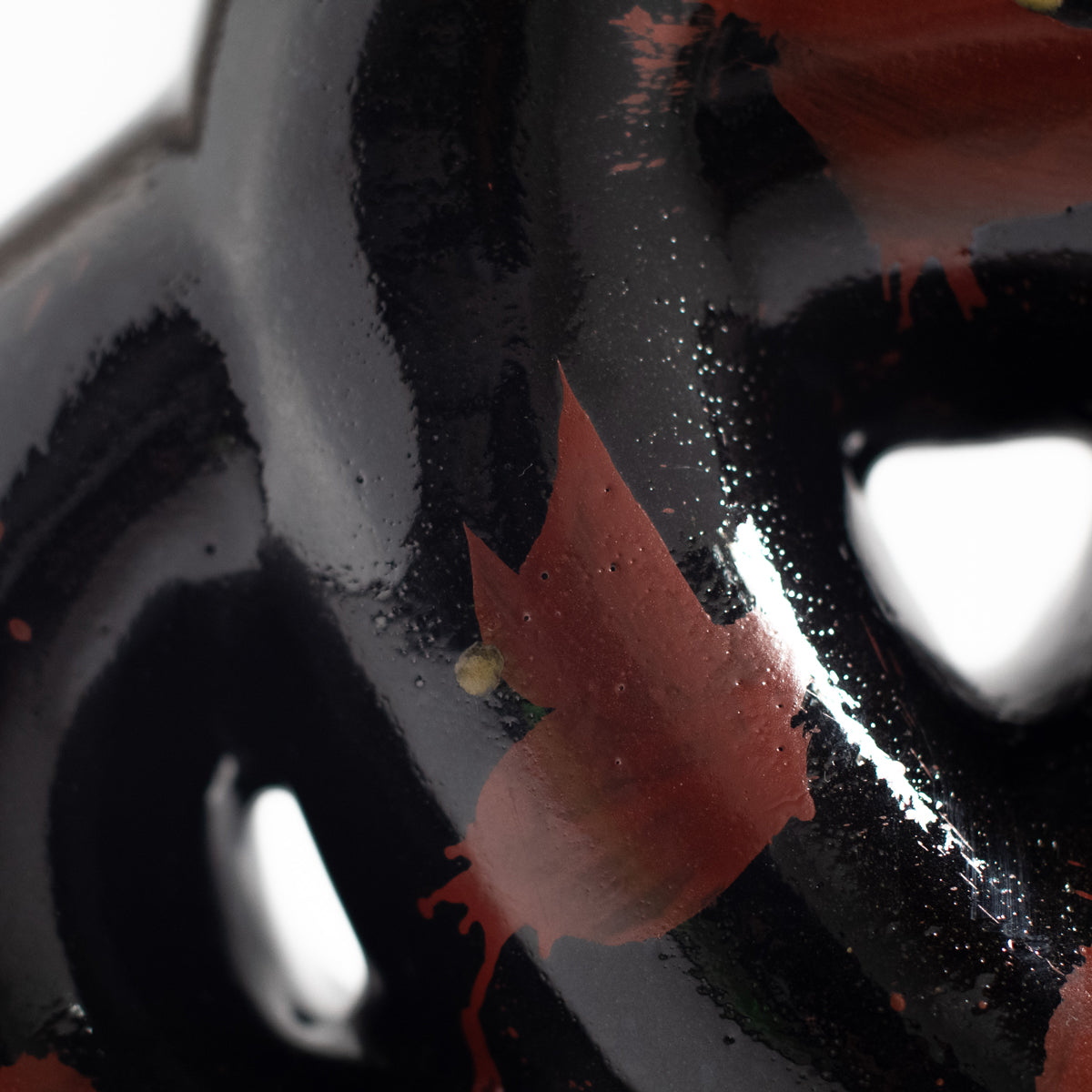 Mashiko Ware: Black Glaze Red Enamel Knotted Flat Vase