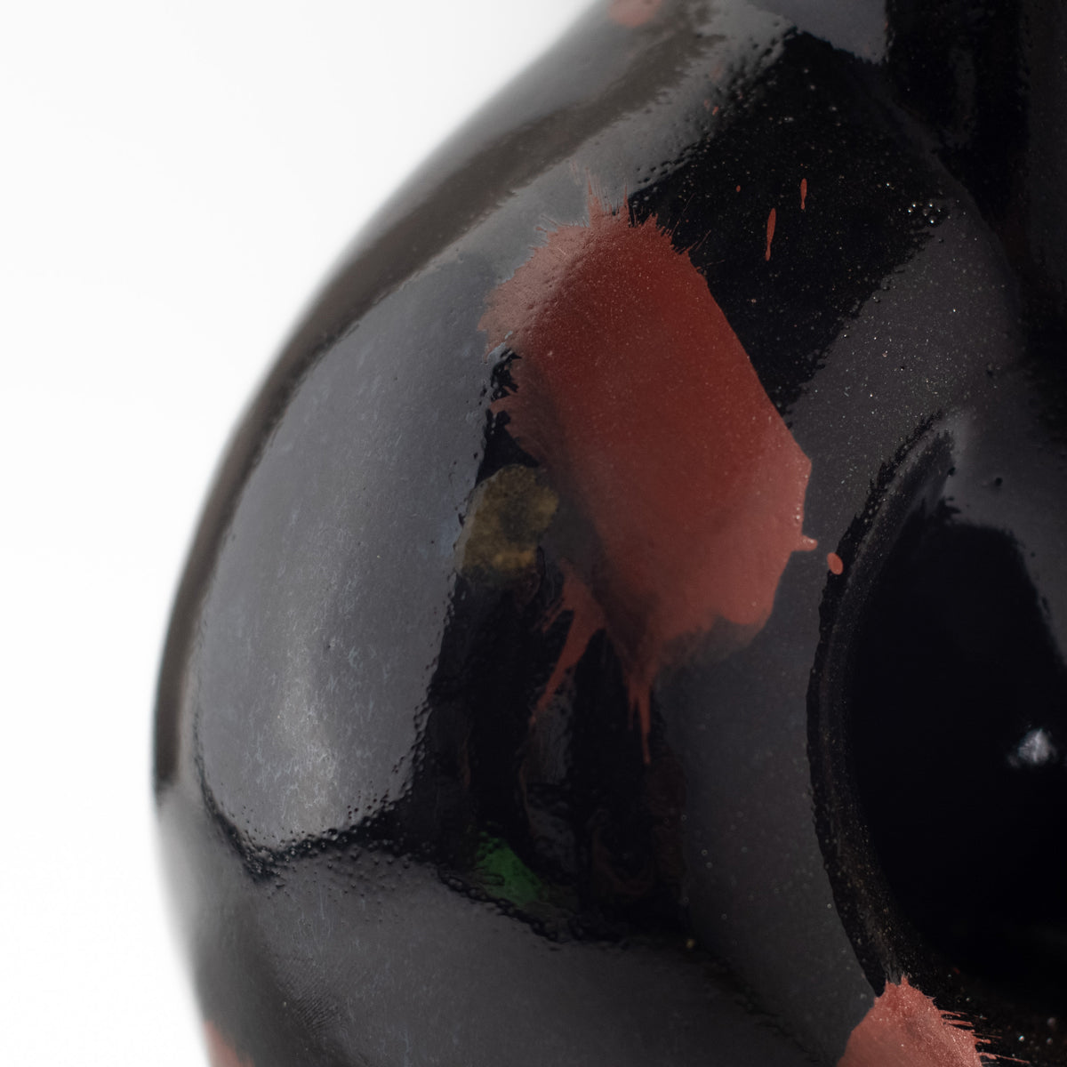 Mashiko Ware: Black Glaze Red Enamel Knotted Flat Vase