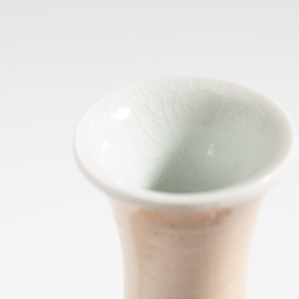 Crane Neck Vase-Auspicious Clouds