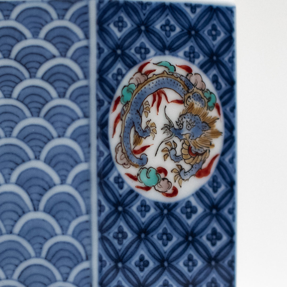 Arita Ware: Incense Burner with Kakiemon Overglaze Enamel and Blue-and-White Dragon Motifs