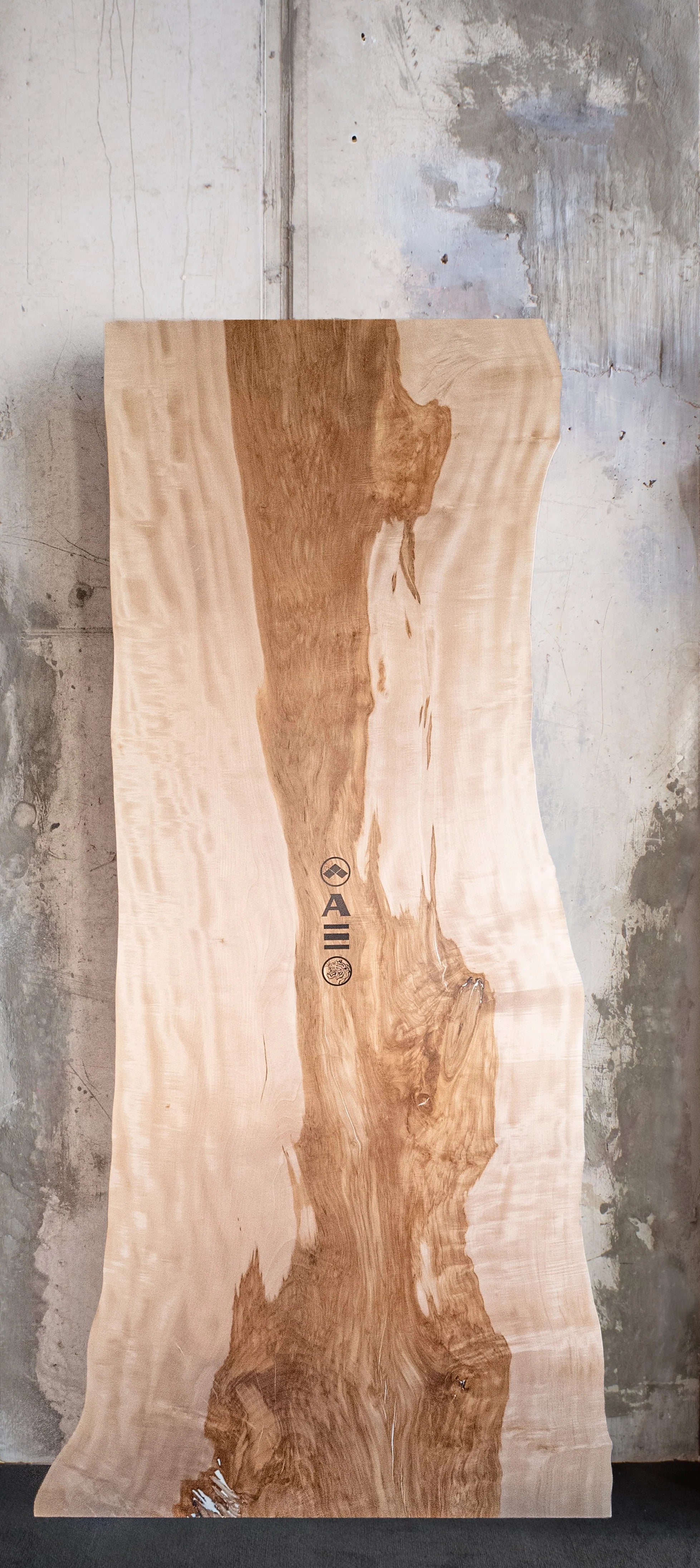 Live Edge Slab – TOCHI C1067 – GoTora (s035)