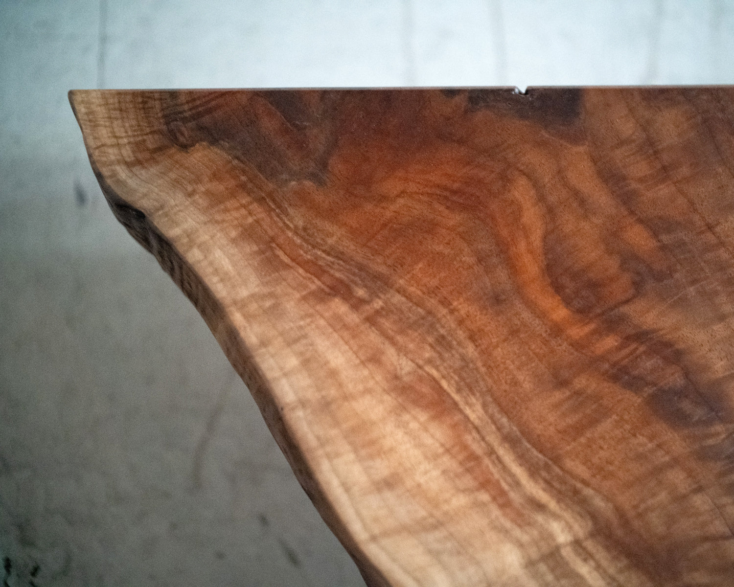 Dalle à bord naturel – Noyer F39 (s023)