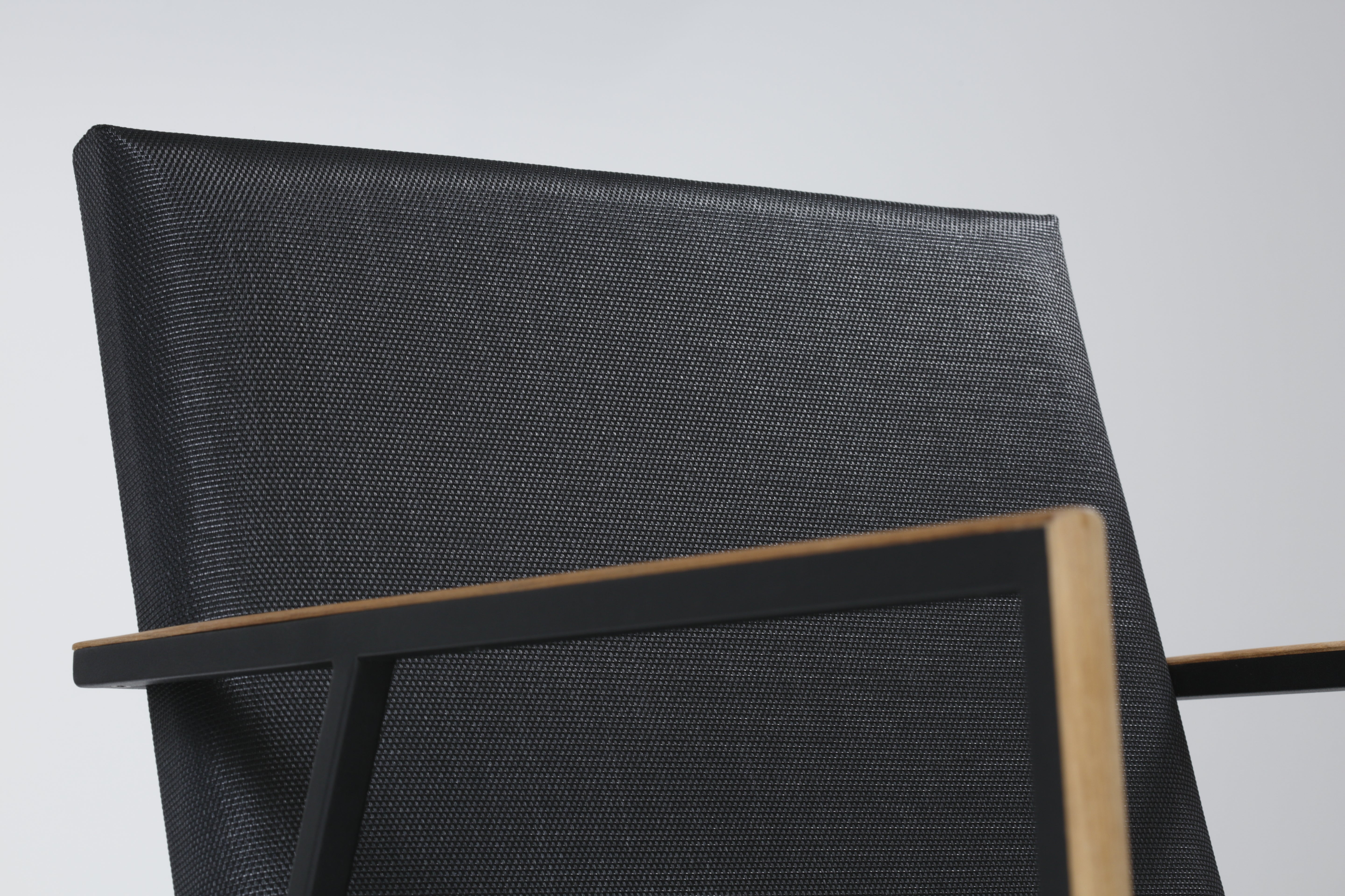 chair-A-17-detail-01