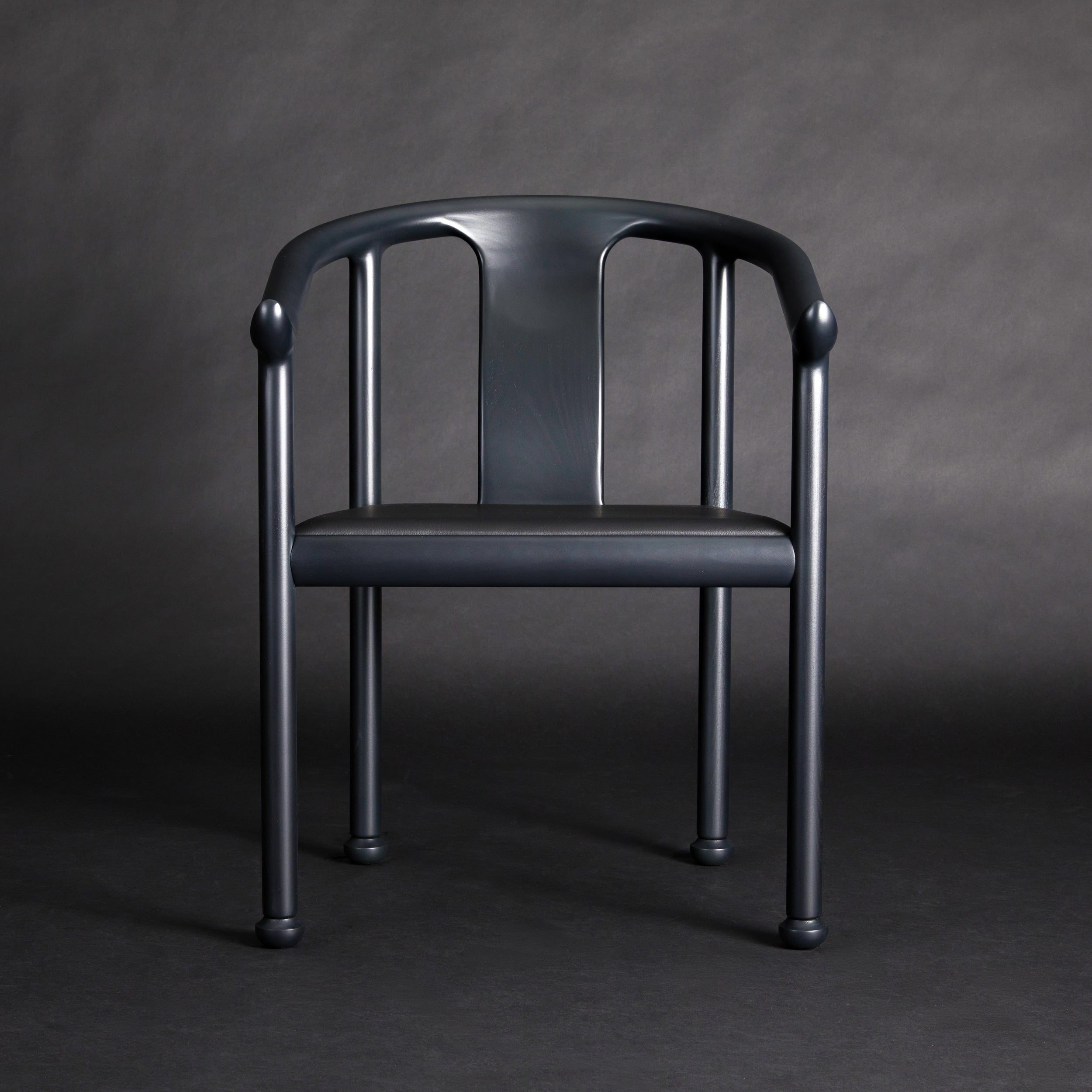 chaise A-26 « GINZAN »