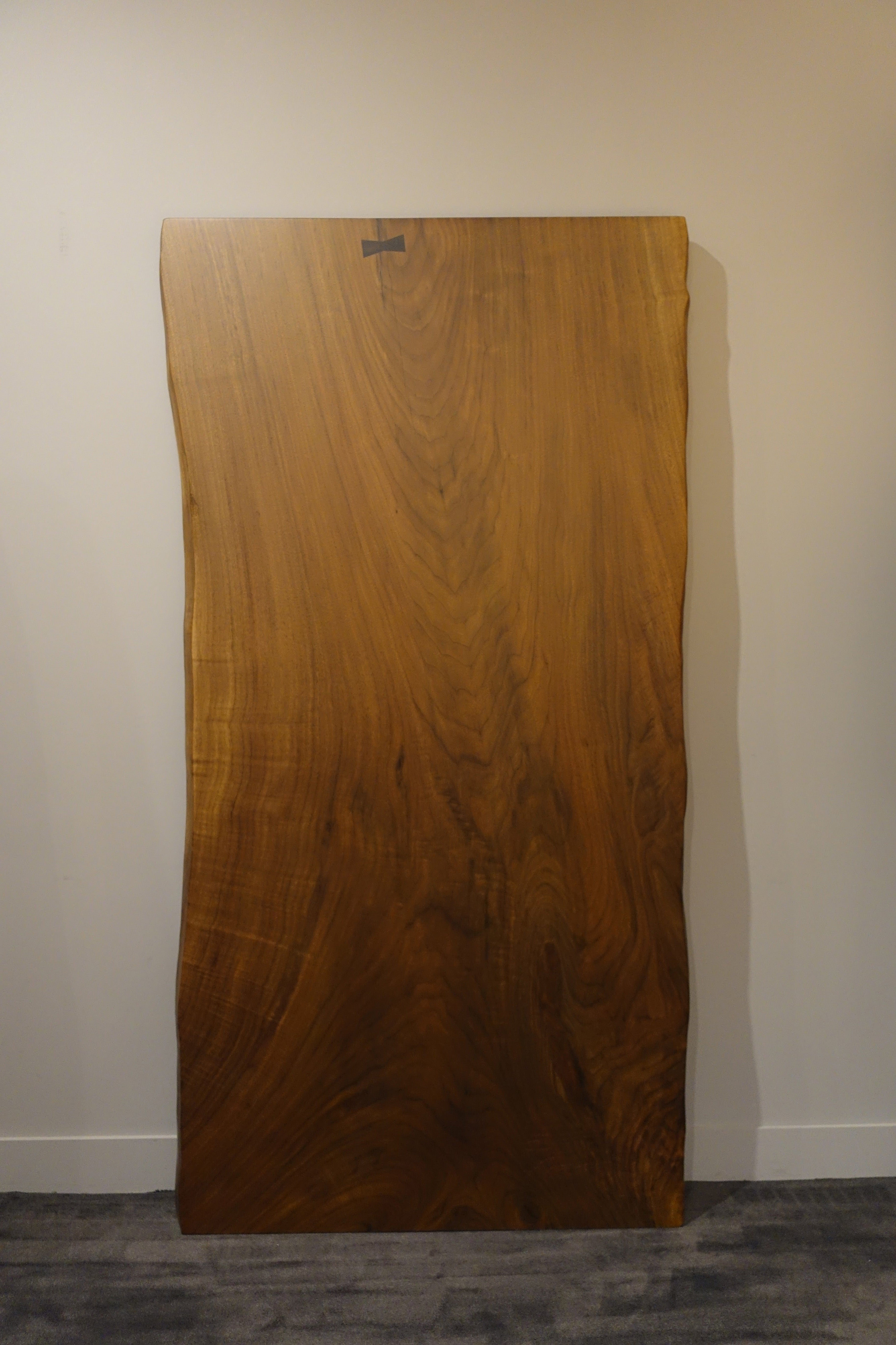 Live Edge Slab – Noyer Noir (No.35)