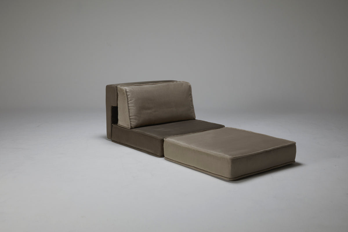 砂町のアメバ　ソファ AREA｜sofa EN｜ニューヨーク、パリ、東京 - 伝統と品質の職人技