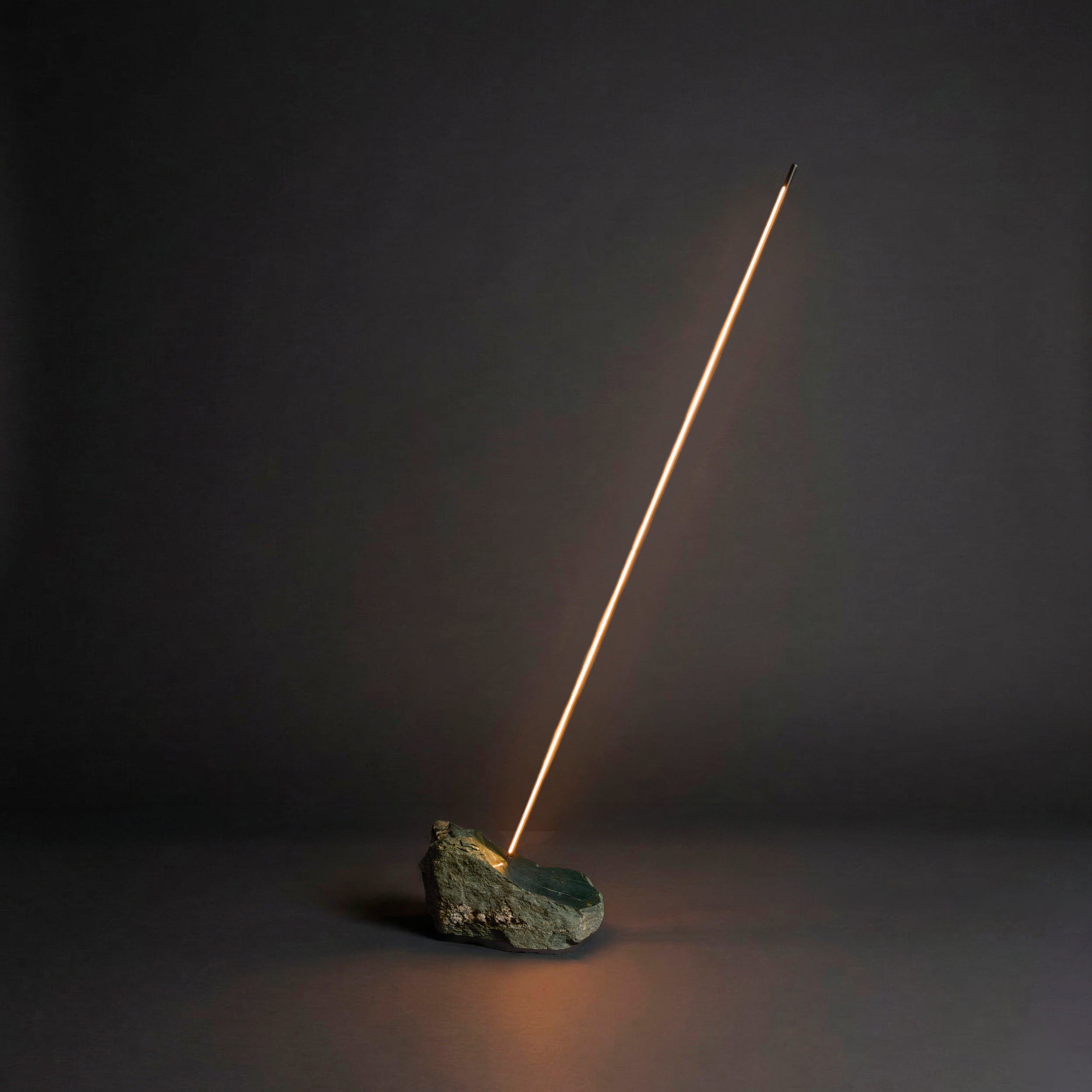 AREA｜floor lamp BLESSED STONE｜New York, Paris, Tokyo