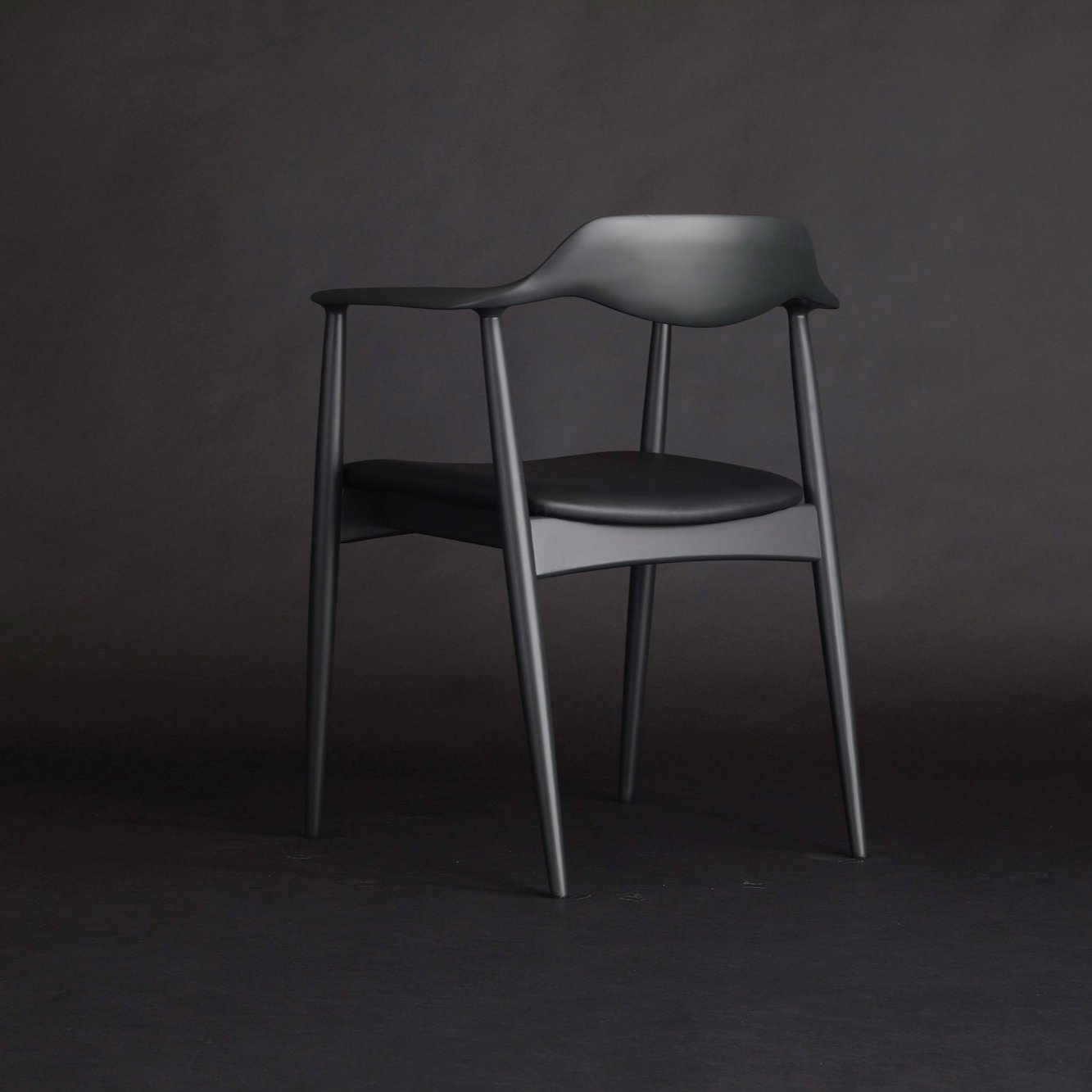 AREA｜chair A-4｜New York, Paris, Tokyo - Craftsmanship with