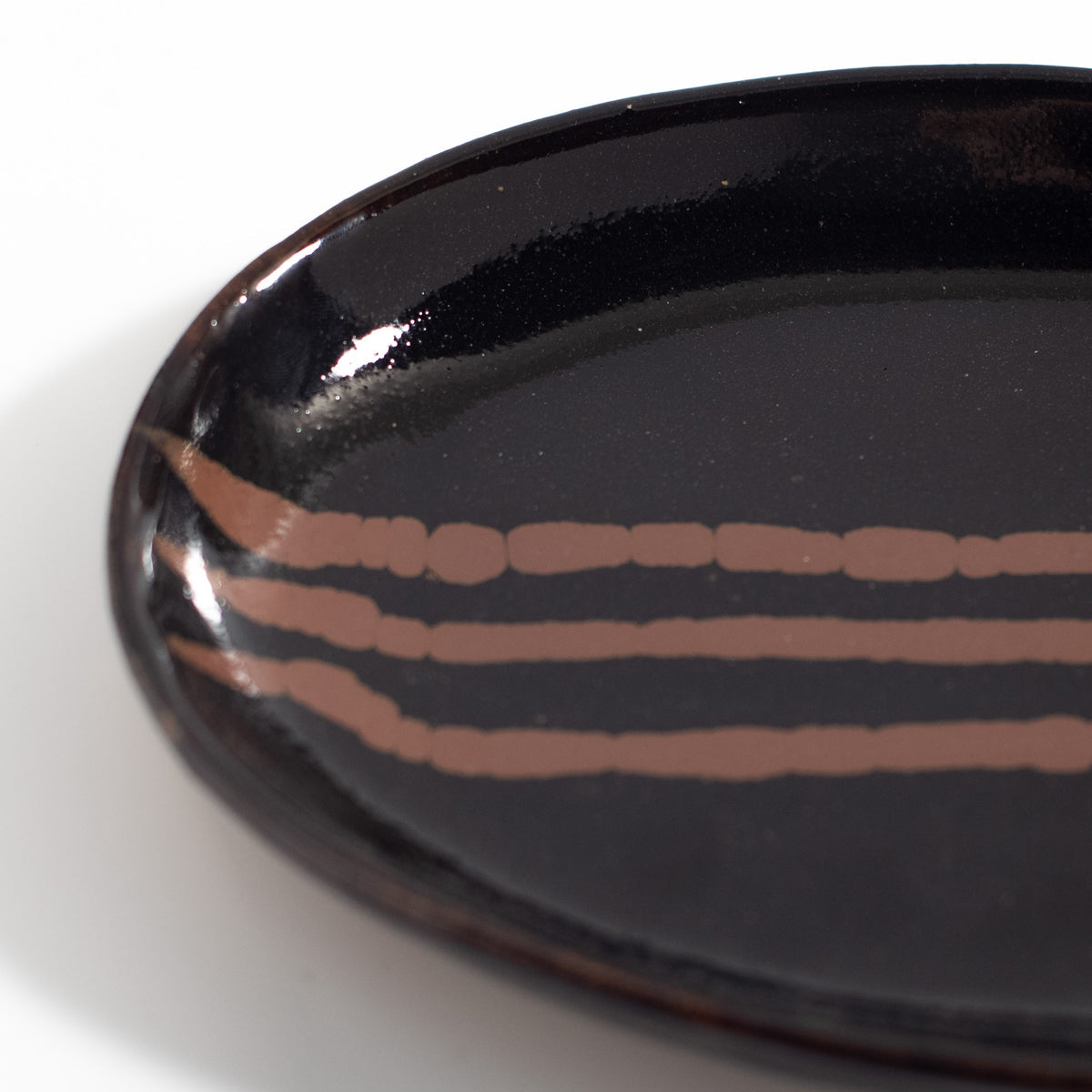 Mashiko Ware: Black Glaze Persimmon Elliptical Dish