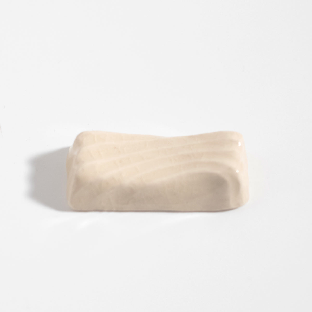 Satsuma Ware: Hamon-Ripple Chopstick Rest