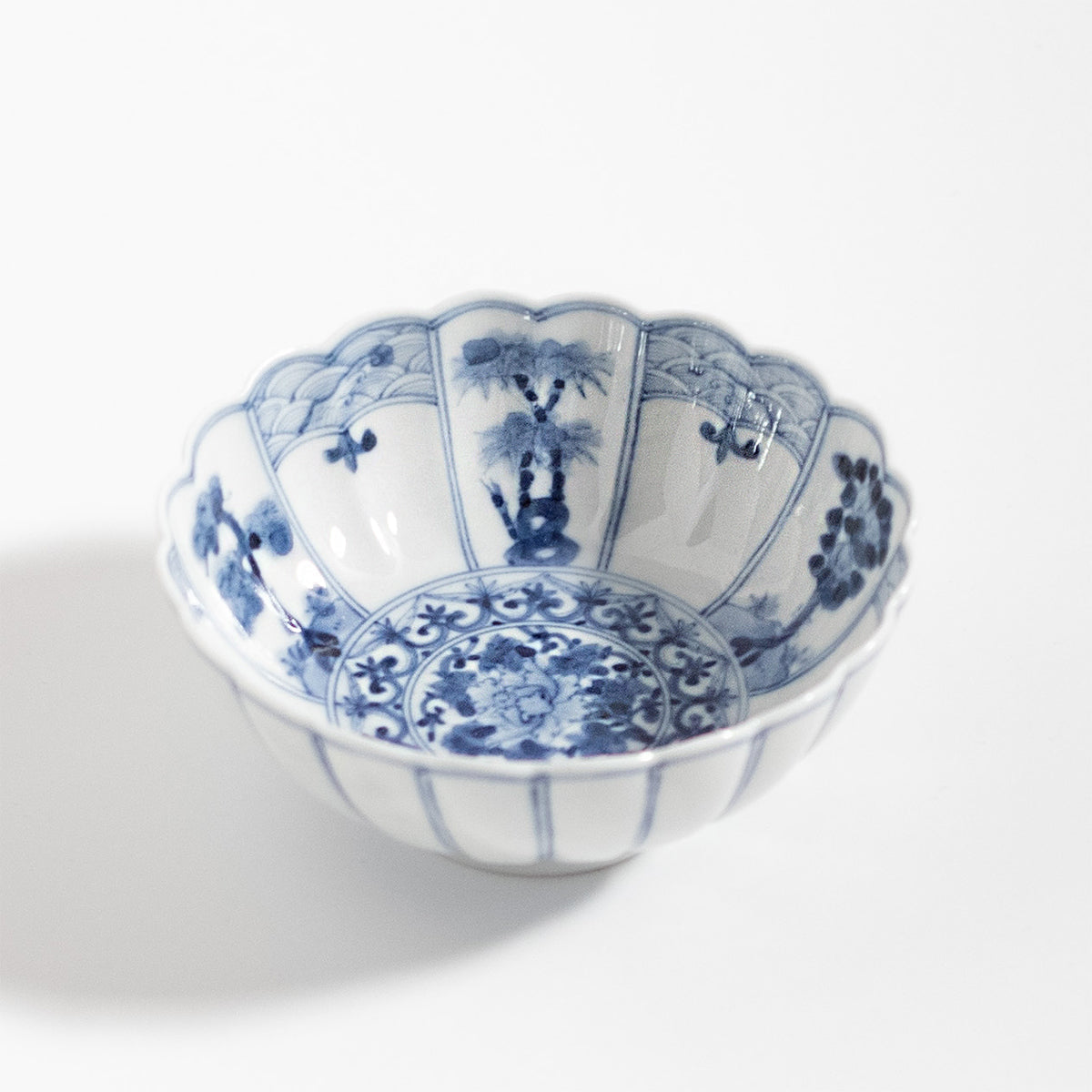 Kutani Ware: Set of 5 Small Bowls