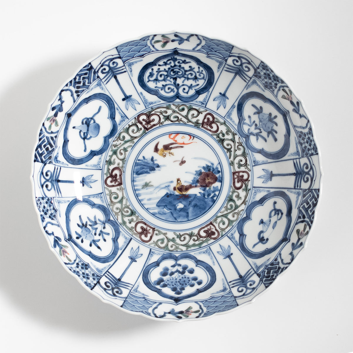 Kutani Ware: Lotus Flower and Bird Motif Bowl