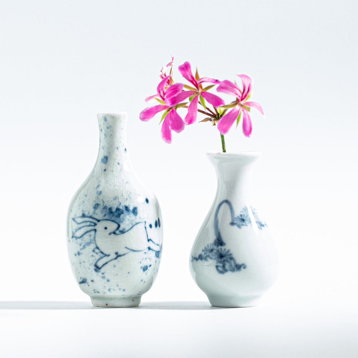 Arita Ware: Tear Bottle "Matsue"