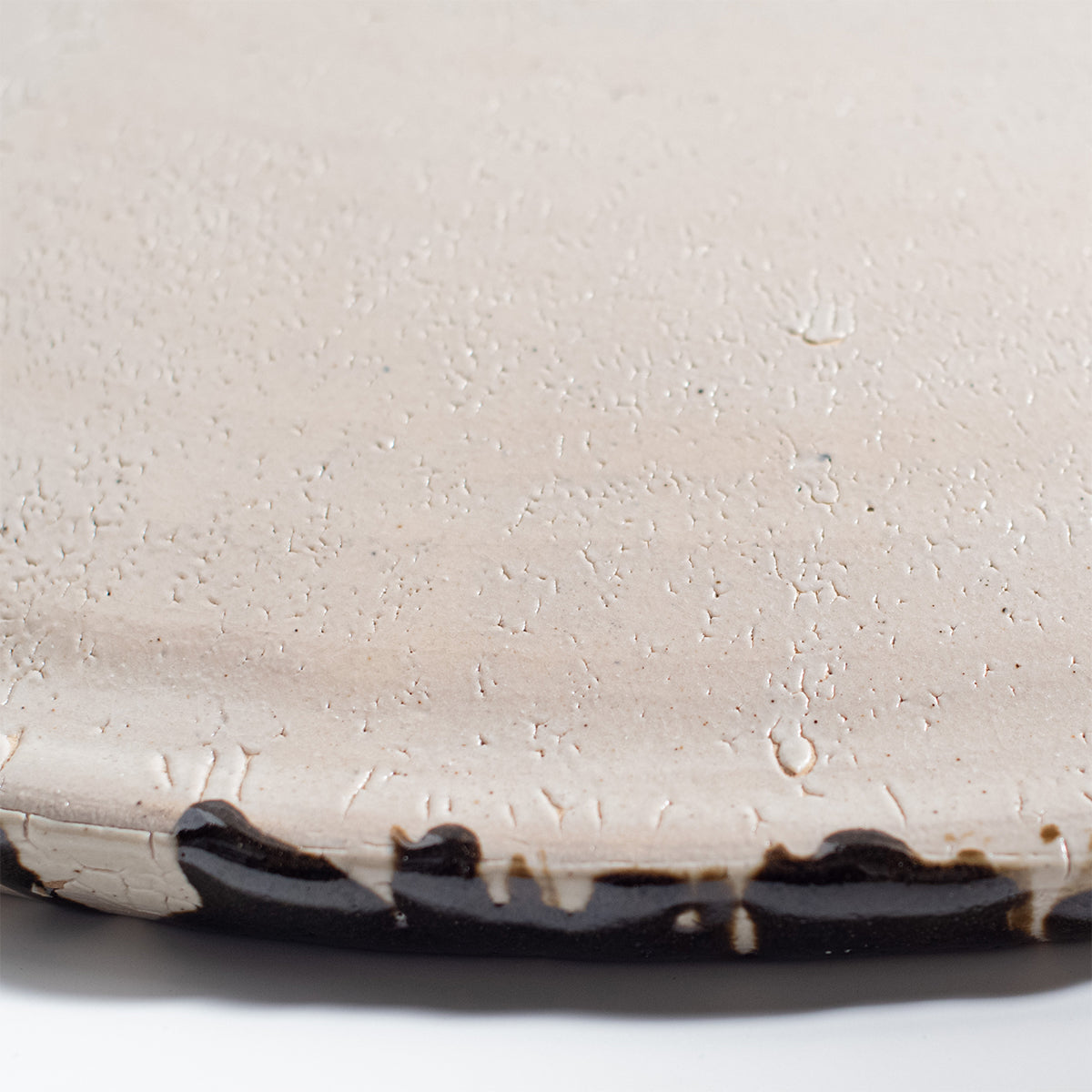 Mashiko Ware: Large Plate with Black Overglaze and Red Enamel Decoration on Natural Glaze