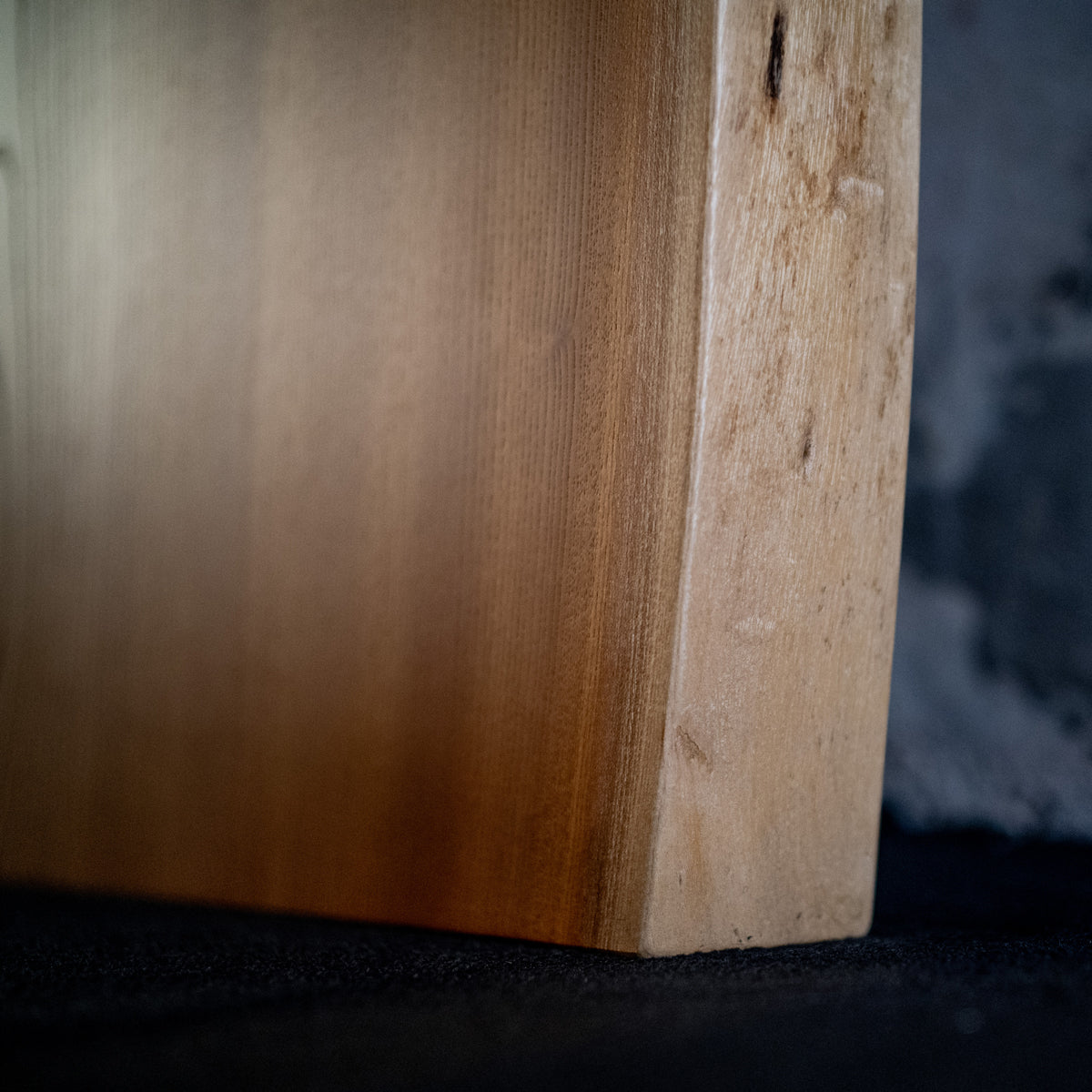 Dalle à bord naturel – Keyaki C153-2 (s003)