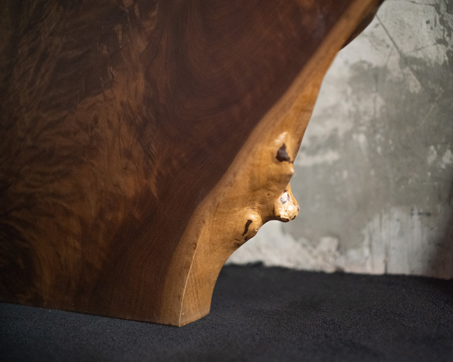 Dalle à bord naturel – Noyer NN-1 (s024)