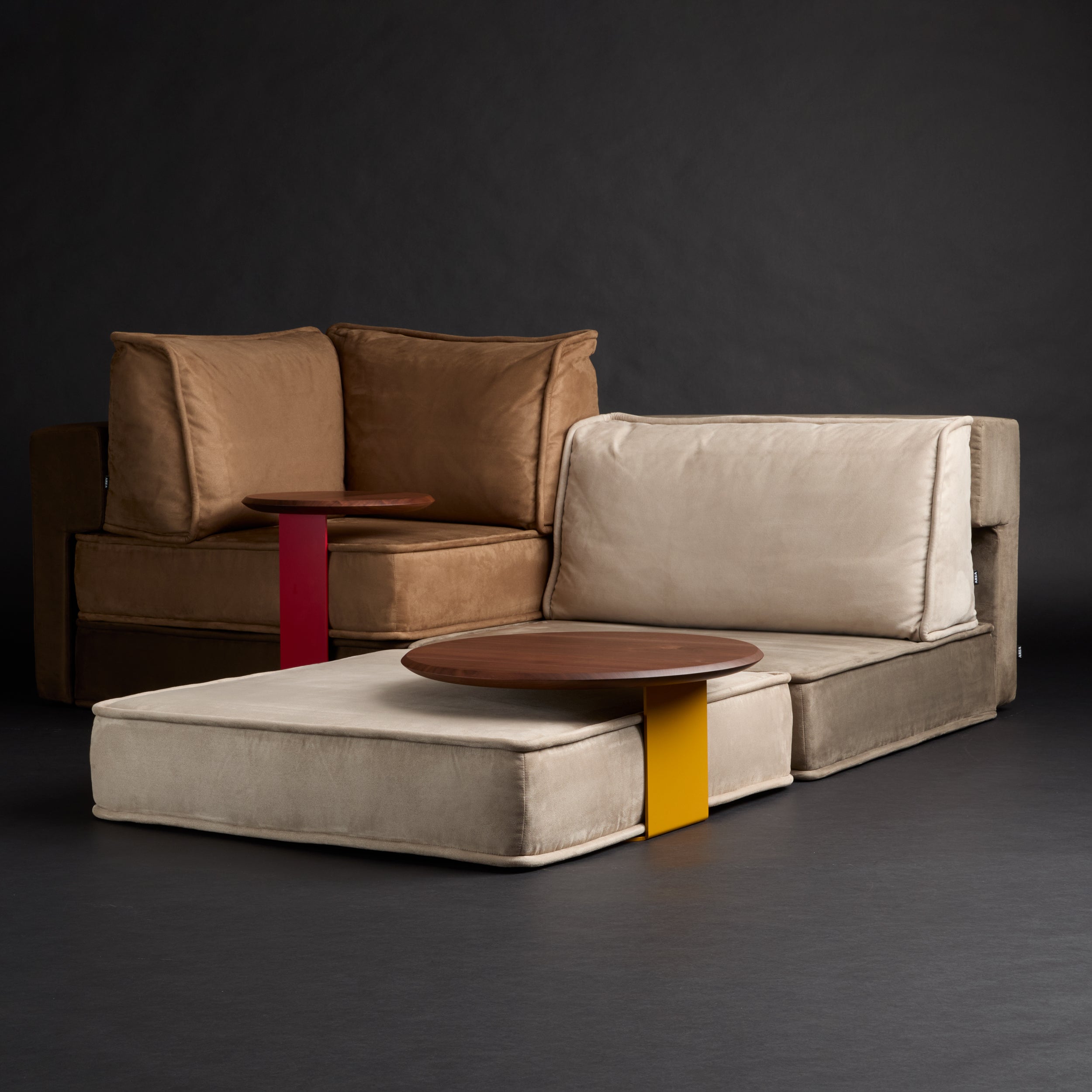 cantilever side table EN