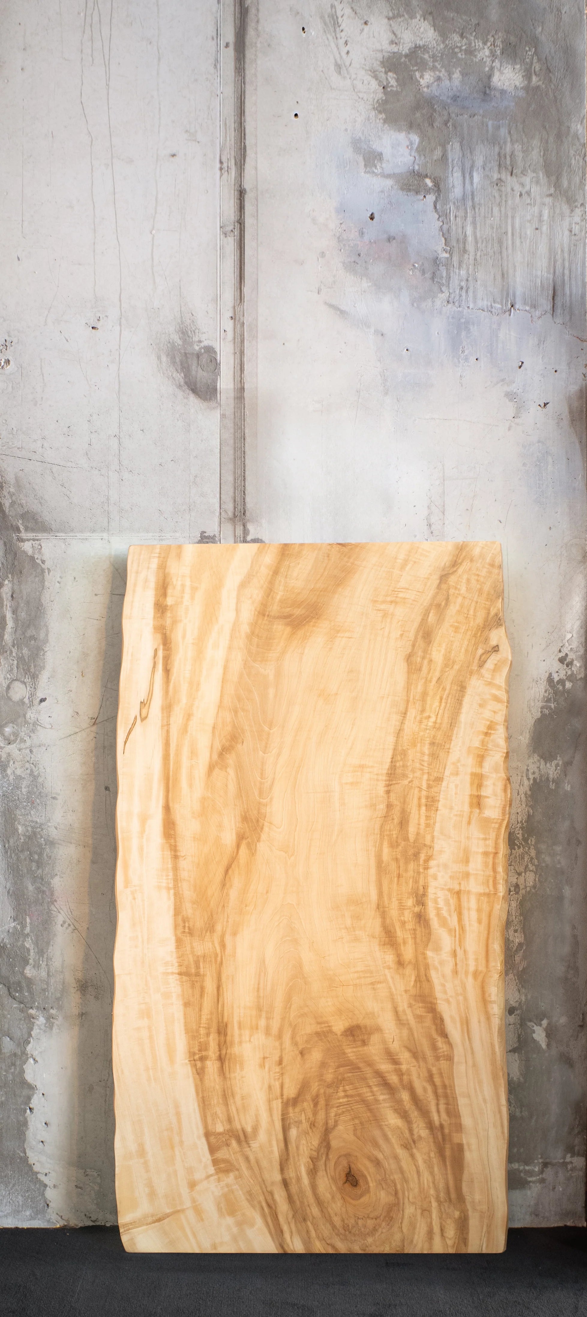 Live Edge Slab – TOCHI C849