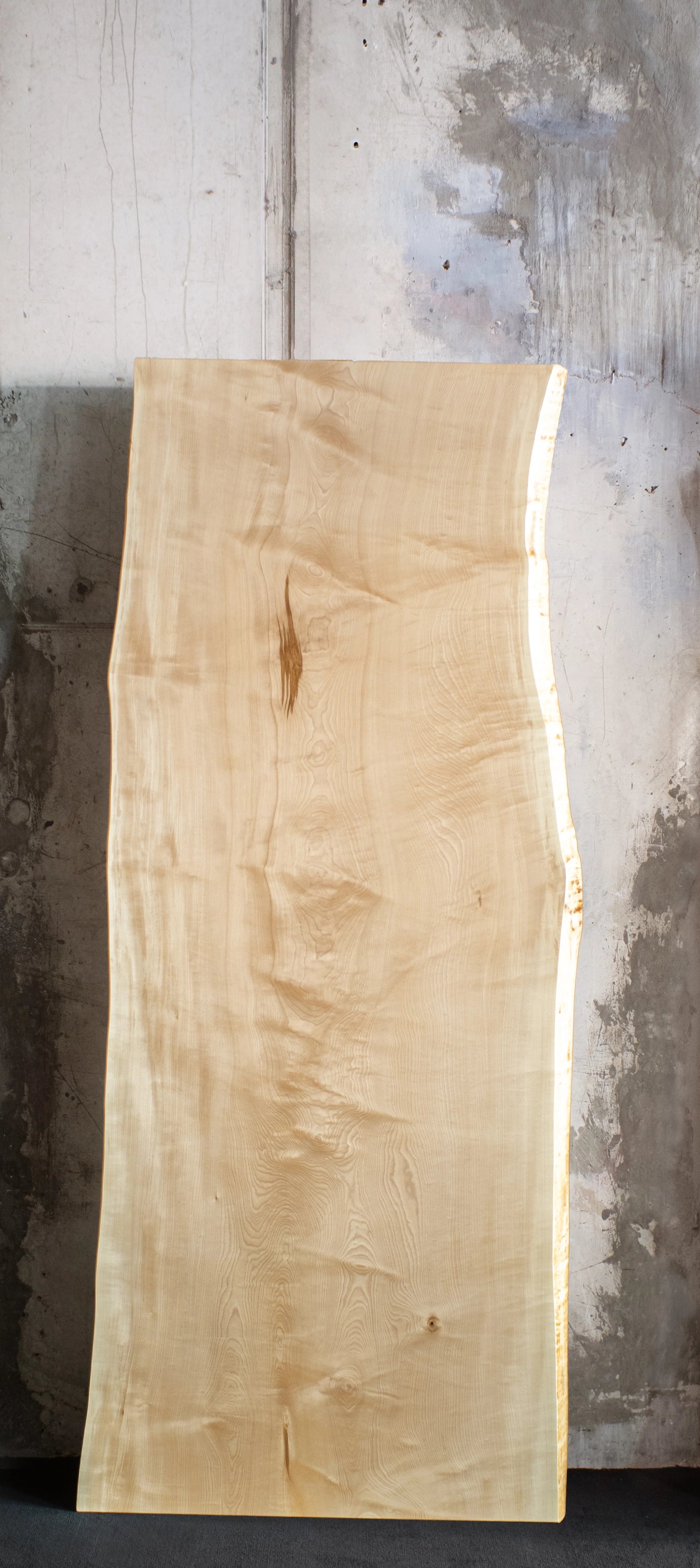Live Edge Slab – TOCHI C1063 (s018)