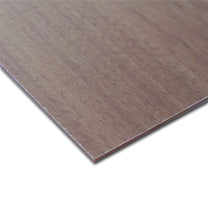 Contreplaqué traité à la résine mélamine