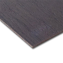 Contreplaqué traité à la résine polyester