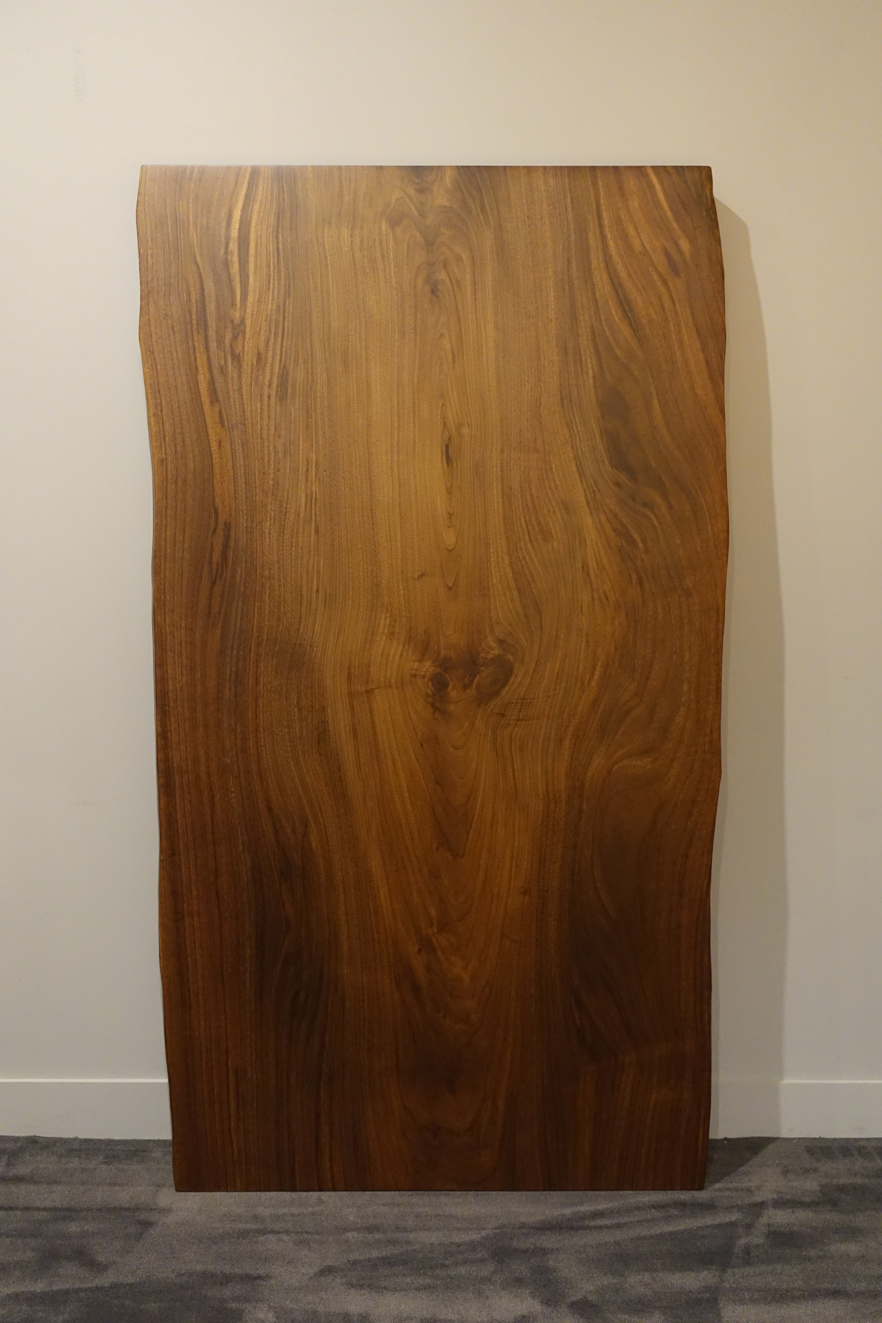 Live Edge Slab – Noyer Noir (No.35)